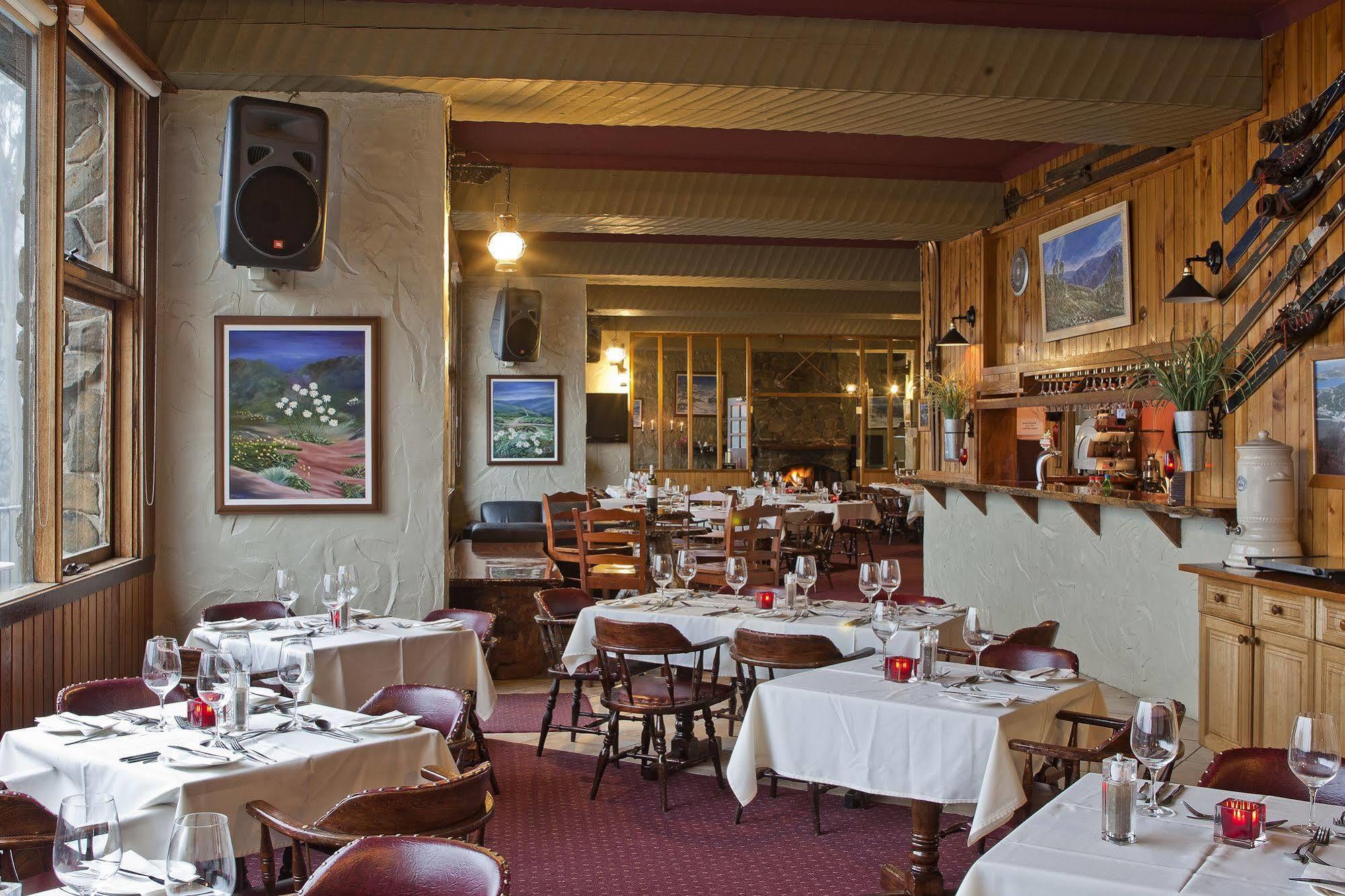 Falls Creek Hotel Exterior photo